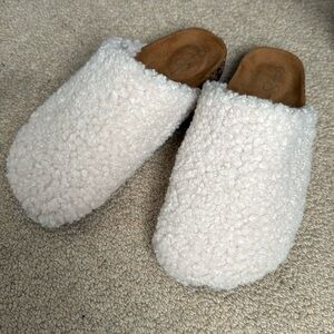 Shearling Slides